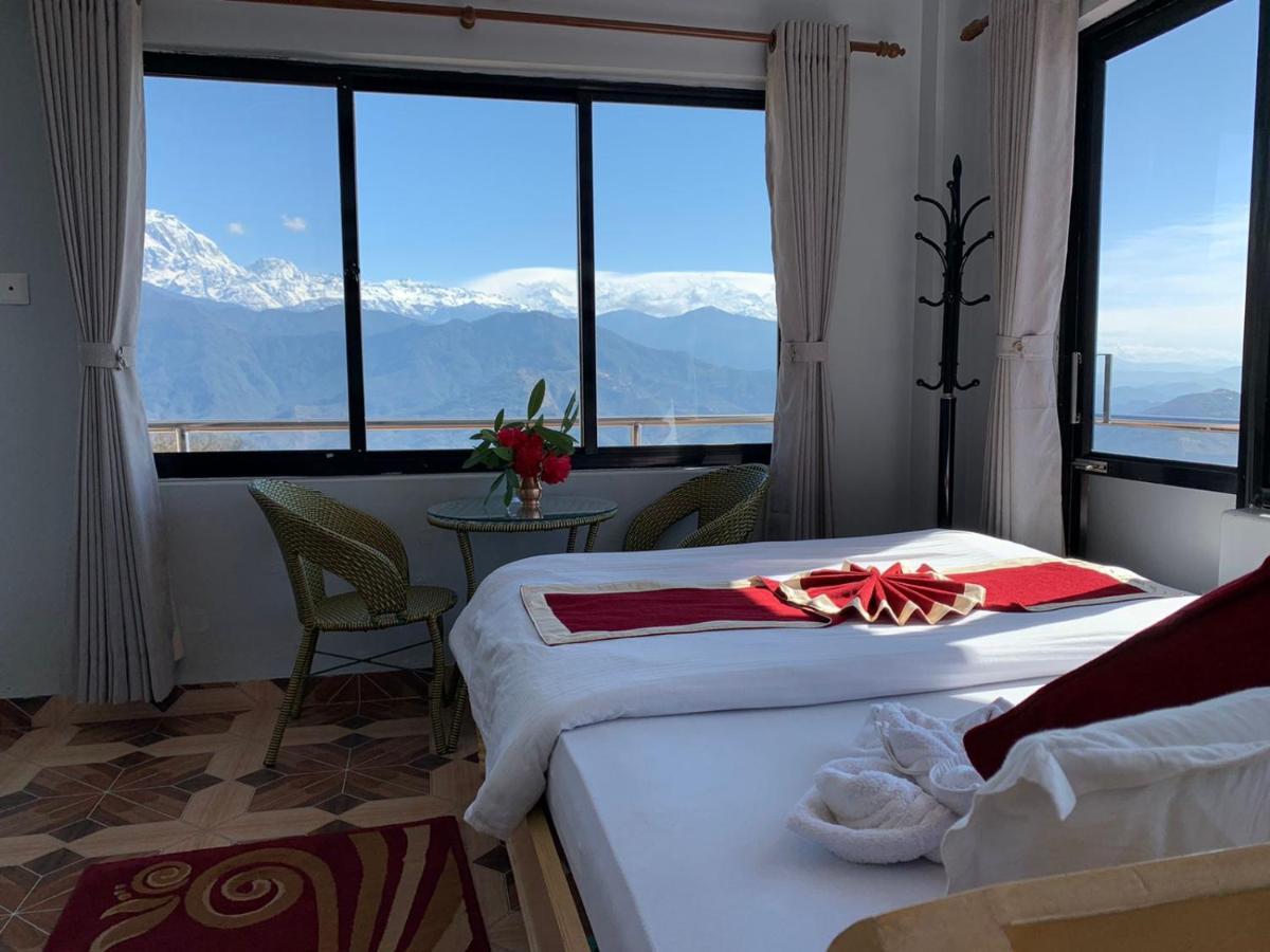 Hotel Pristine Himalaya Покхара Екстер'єр фото