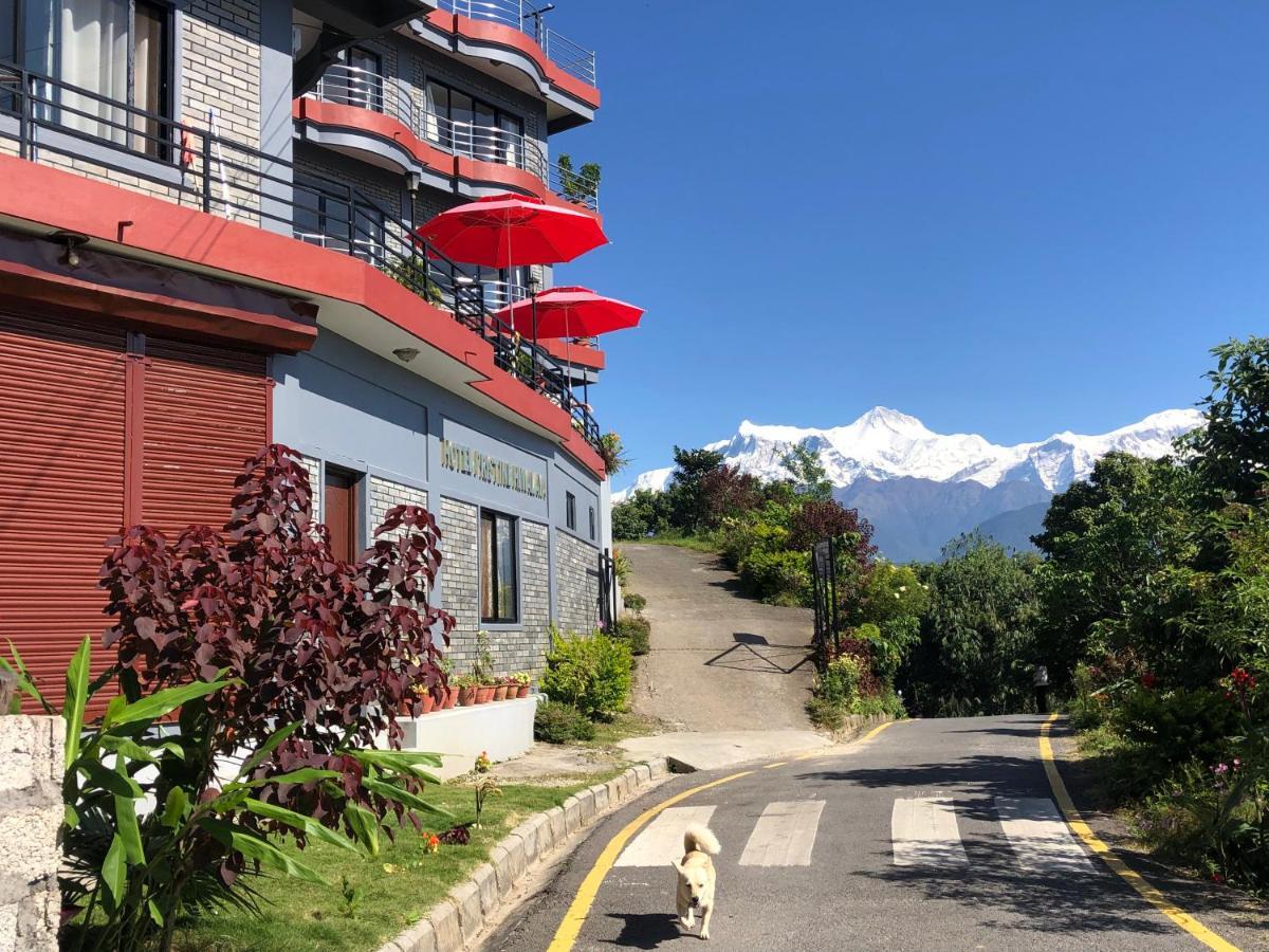 Hotel Pristine Himalaya Покхара Екстер'єр фото